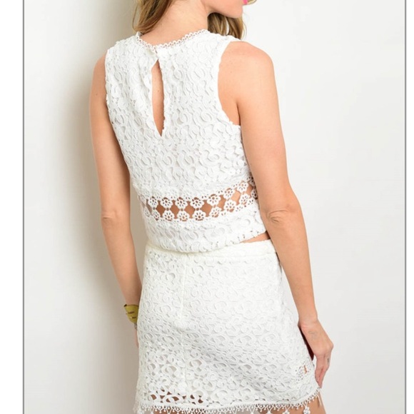 Sale!!! Brand new Sexy Sleeveless lace crop top - Picture 3 of 5